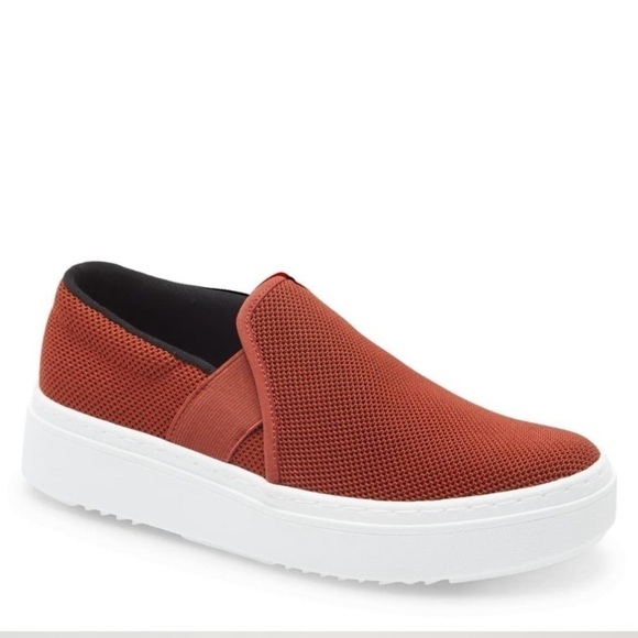 Eileen Fisher Pep Slip On Sneakers Red Textile Upper Size 5.5 Women’s Stretchy - Picture 1 of 13